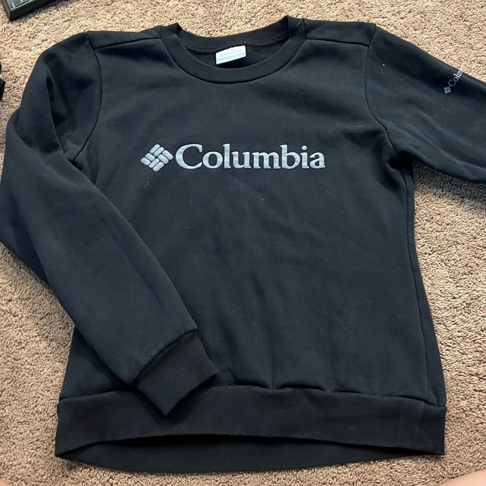 Columbia sweatshirt
